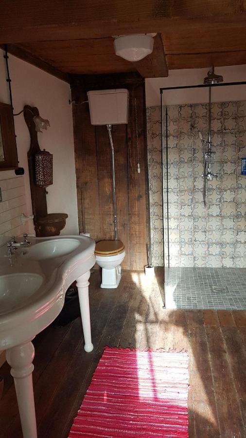 Historisches Fachwerkhaus "Hoher Hirschen" - Stilvolles Studio Und Museales Apartment Mit Romantischem Hof Und Garten บอดมัน-ลุดวิกส์ฮาเฟิน ภายนอก รูปภาพ